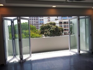 aluminium folding doors